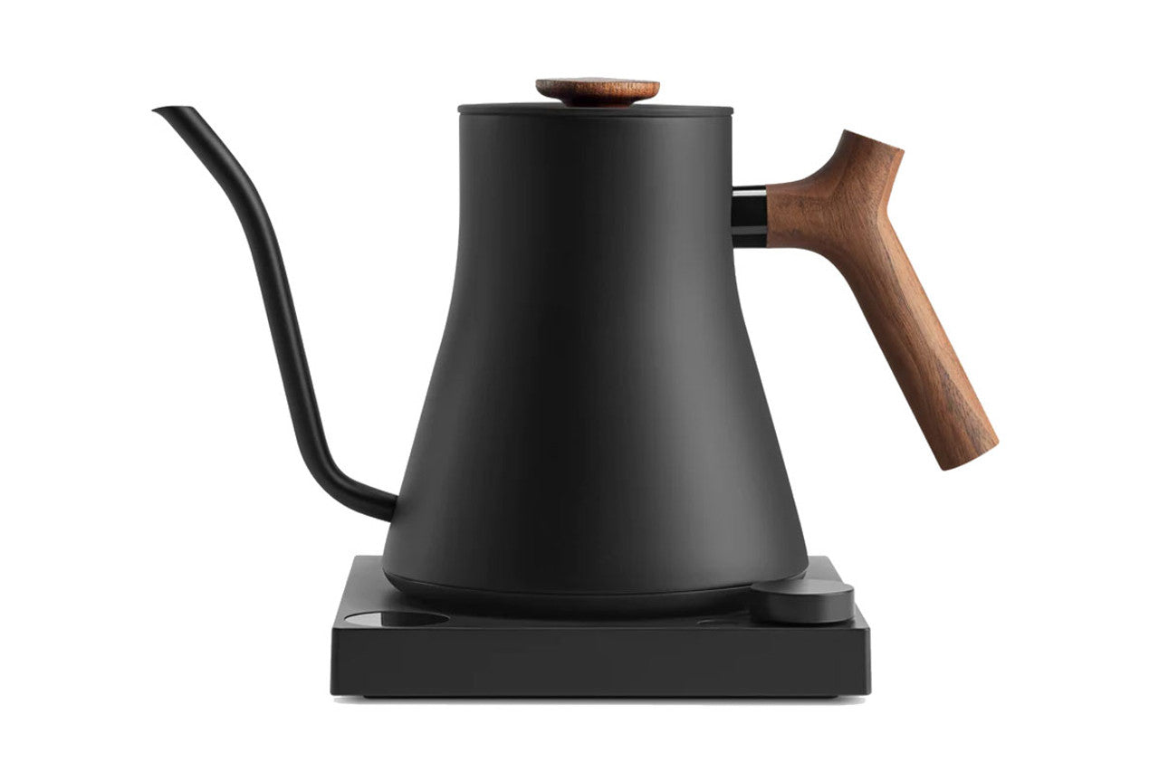 【未使用】FELLOW STAGG EKG PRO 電気ケトル　0.9リットル Stagg EKG Pro Electric Pouring Kettle - 0.9l | Fellow – Coffee Merch
