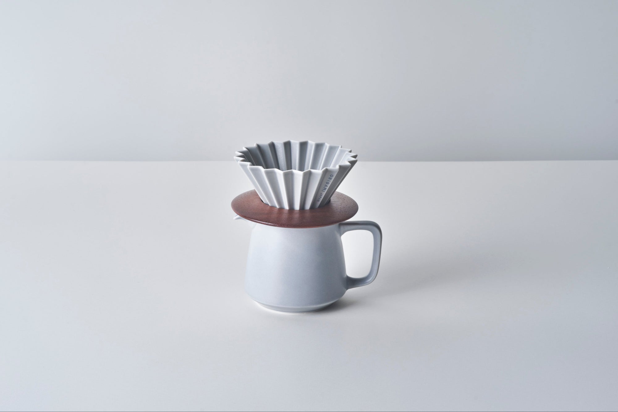 Wooden Dripper Holder | ORIGAMI