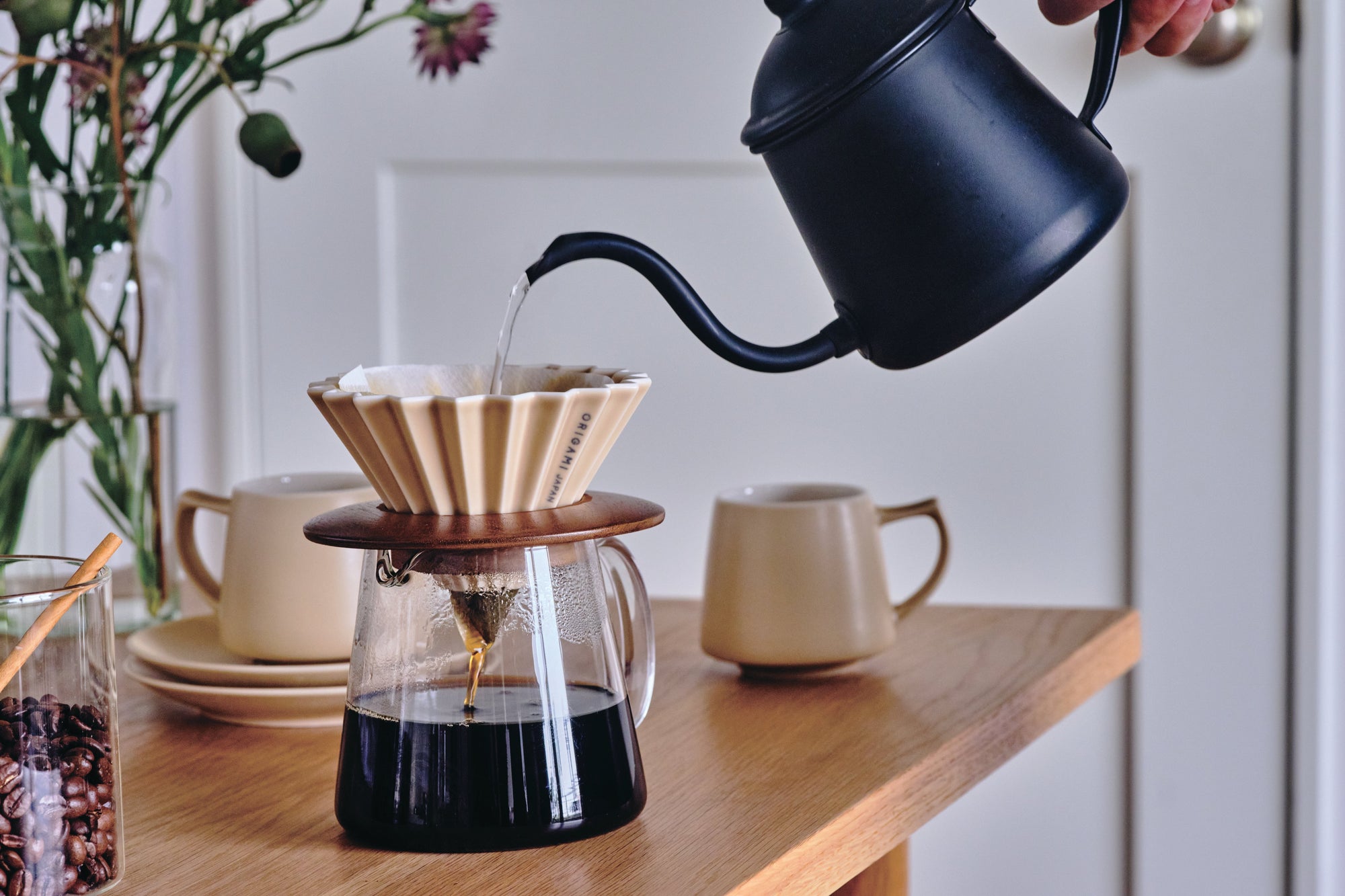 Wooden Dripper Holder | ORIGAMI